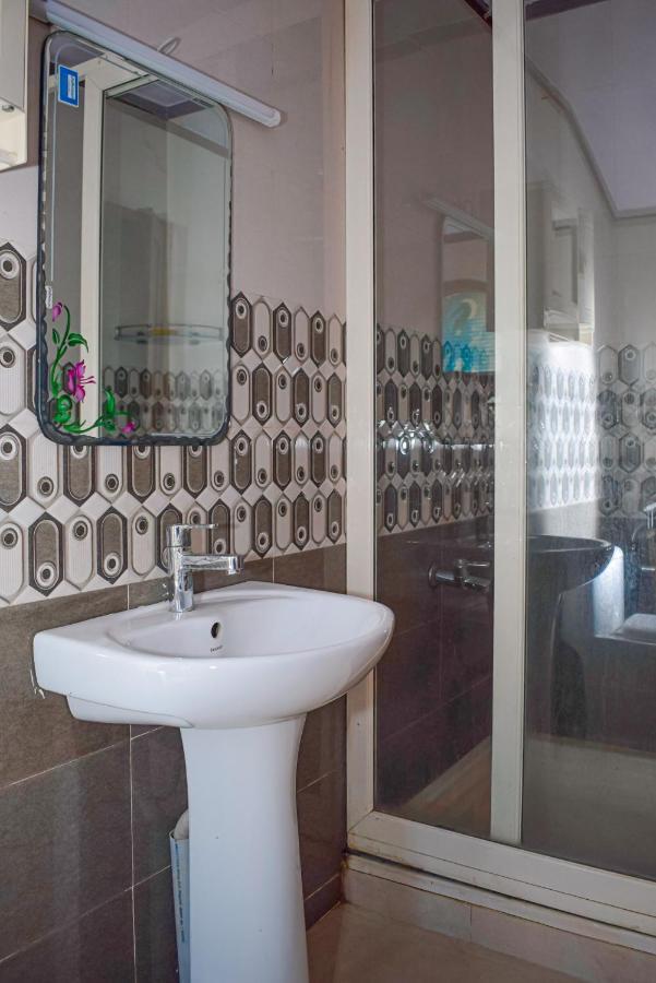 הוילה קומרקום Rajahamsam Houseboat מראה חיצוני תמונה